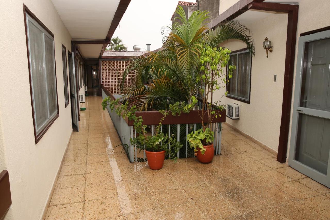 Hotel Bolivia Santa Cruz de La Sierra Kültér fotó